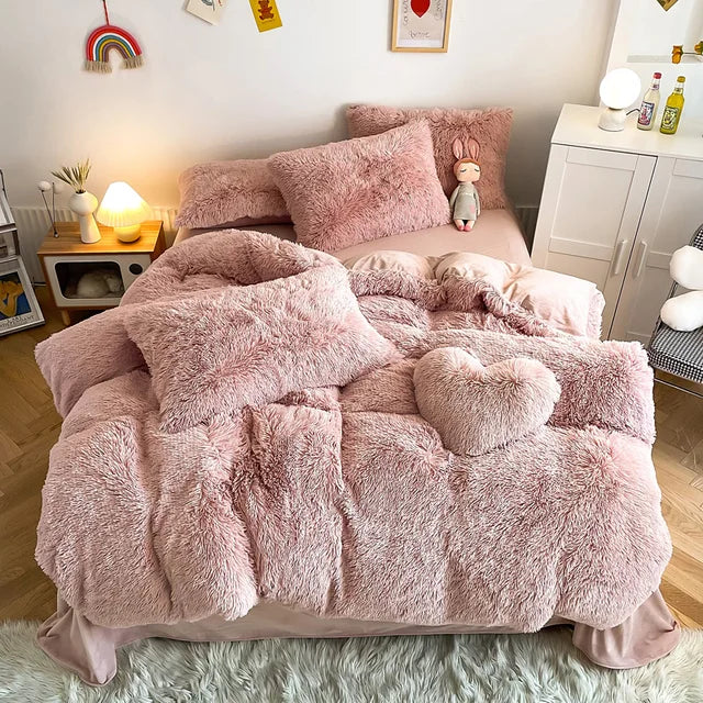 50% RABATT | SoftCloud - Bettbezug + 2Pcs Kissenbezüge Flauschige Bettwäsche Set [Letzter Tag Rabatt]