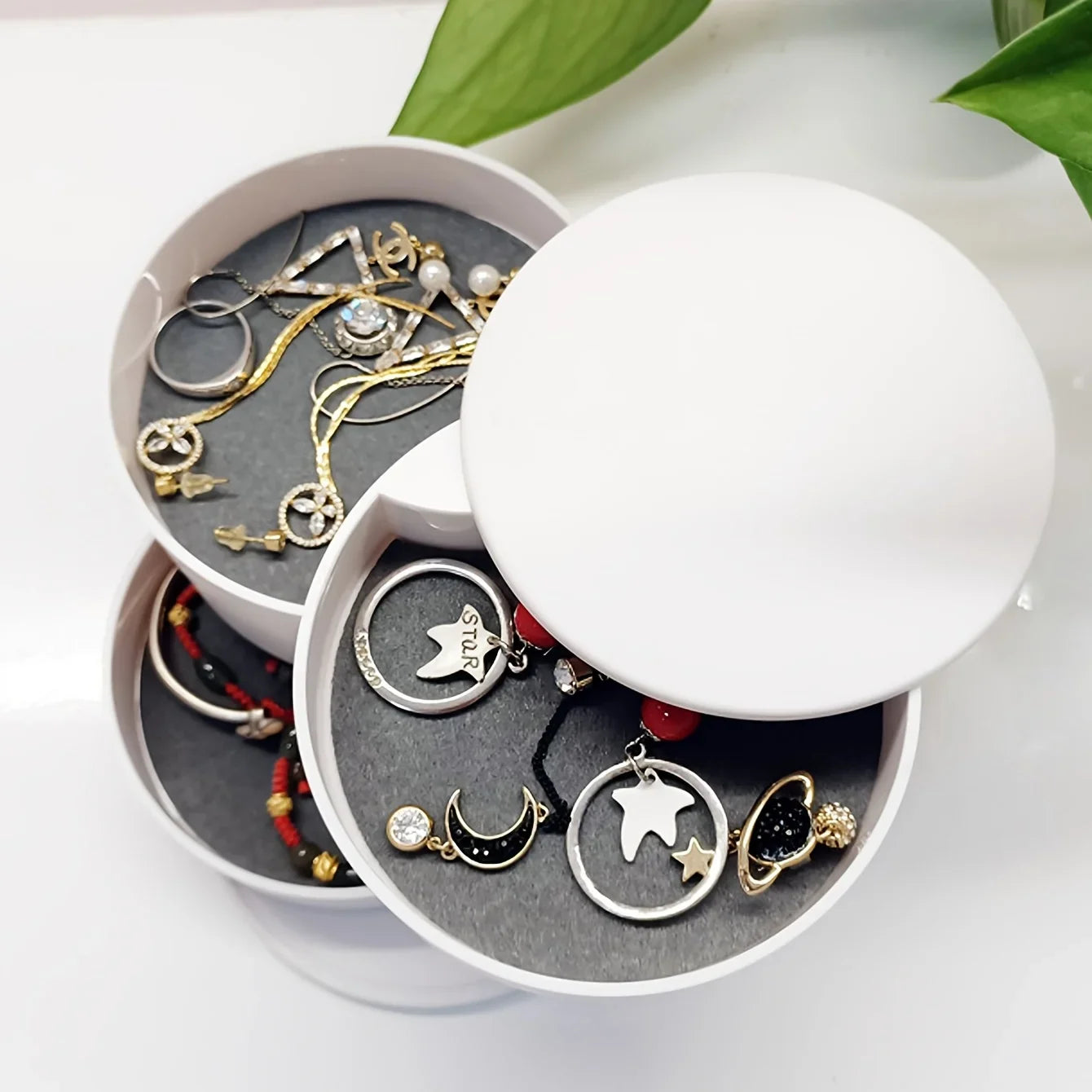 SpinBox Pro | Drehbare Aufbewahrungsbox für Schmuck & Kosmetik | Staubgeschützt & Platzsparend | Für Make-up & Accessoires