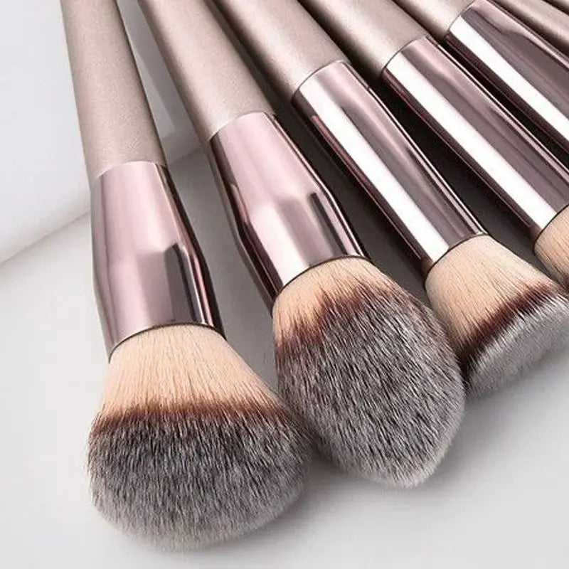 GlamBrush | Make-up Pinselset | Ultraweiche Synthetikhaare | Elegant & Vielseitig