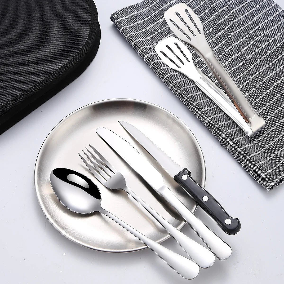 TrailMate Outdoor Besteckset | Kompakt & Robustes 10-teiliges Set | Edelstahl für Abenteuer