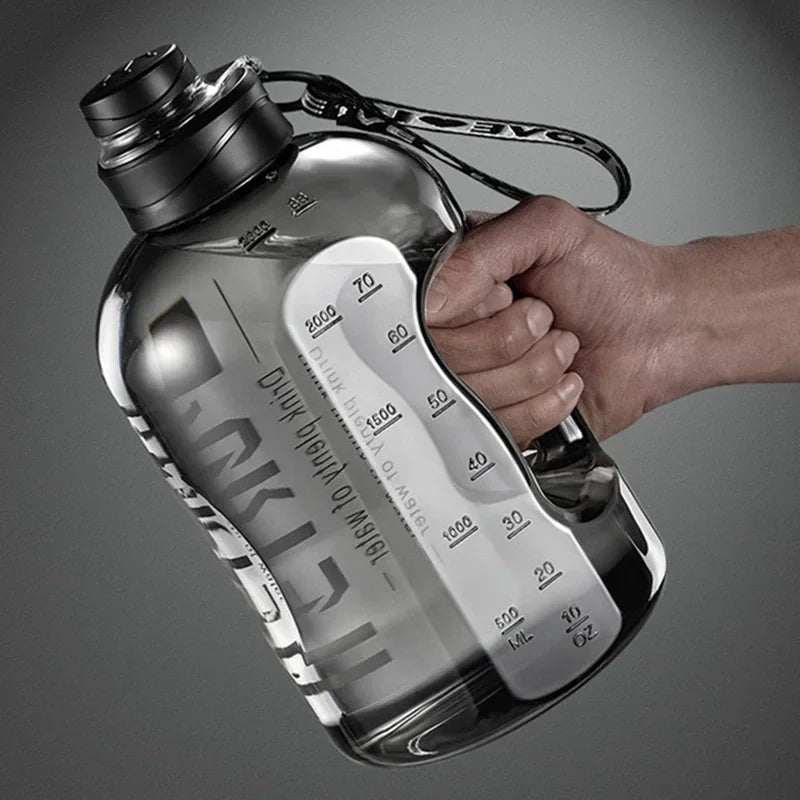 Aquavoro Trinkflasche | 1.7L | 2.7L | Tritan | Outdoor | BPA-Frei