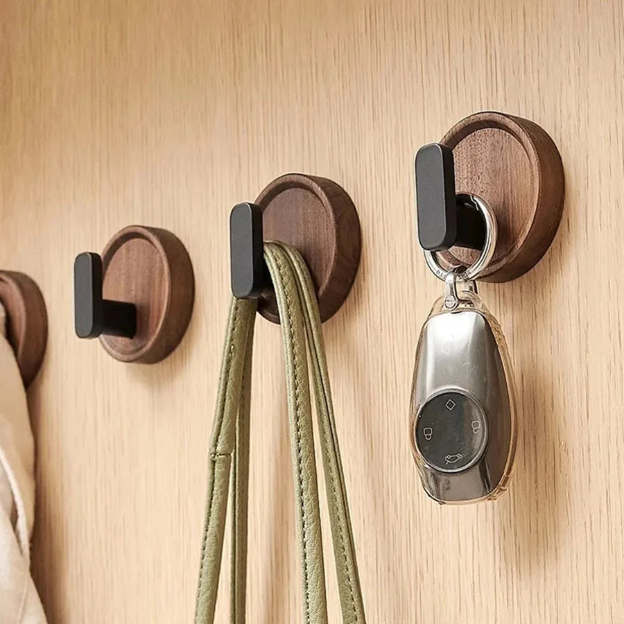 WoodCraft WallHook | Walnussholz | Selbstklebend | Dekorativ & Vielseitig