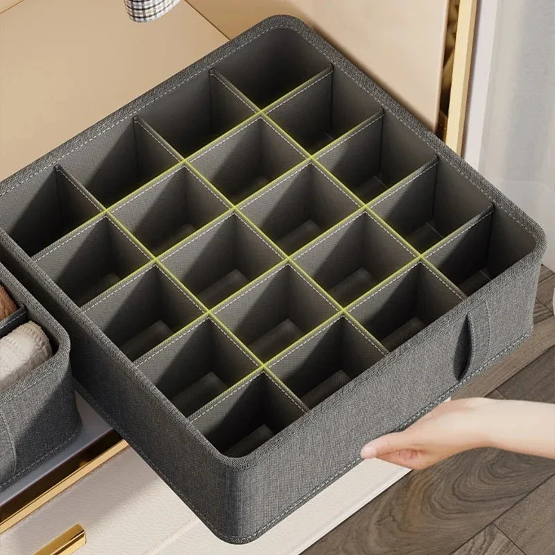 ClarityBox Kleiderschrank-Organizer | Faltbar & Platzsparend | Hochwertiges Vliesstoff-Material
