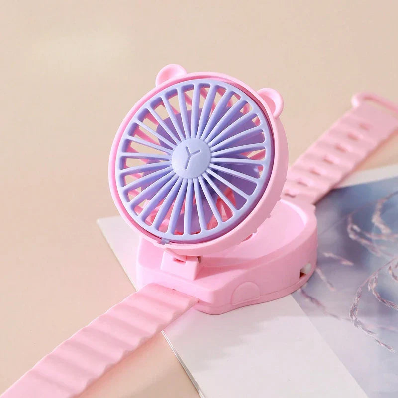 BreezeBuddy WristFan | Tragbarer Mini-Ventilator | Cartoon Design | USB-aufladbar | Für Kinder & Erwachsene
