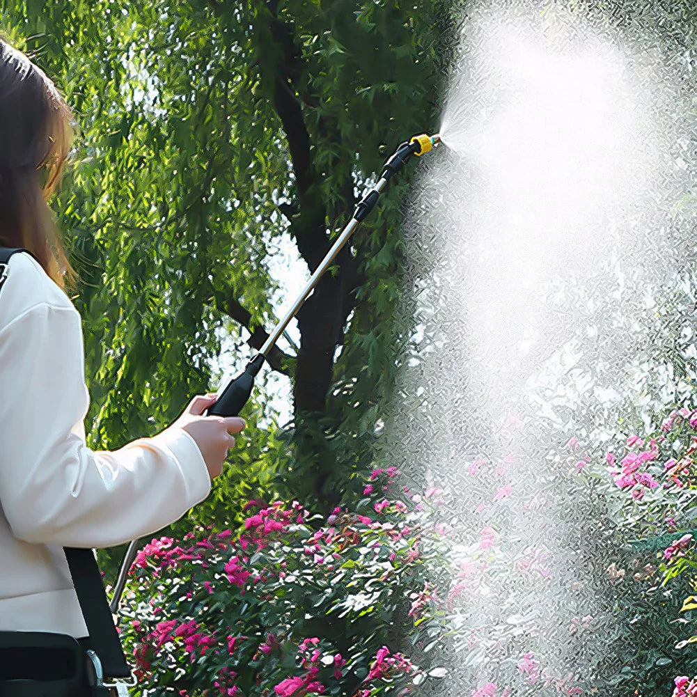 AquaForce | Akku-Drucksprayer 5L | USB Aufladung | Verstellbare Düse für Garten & Reinigung
