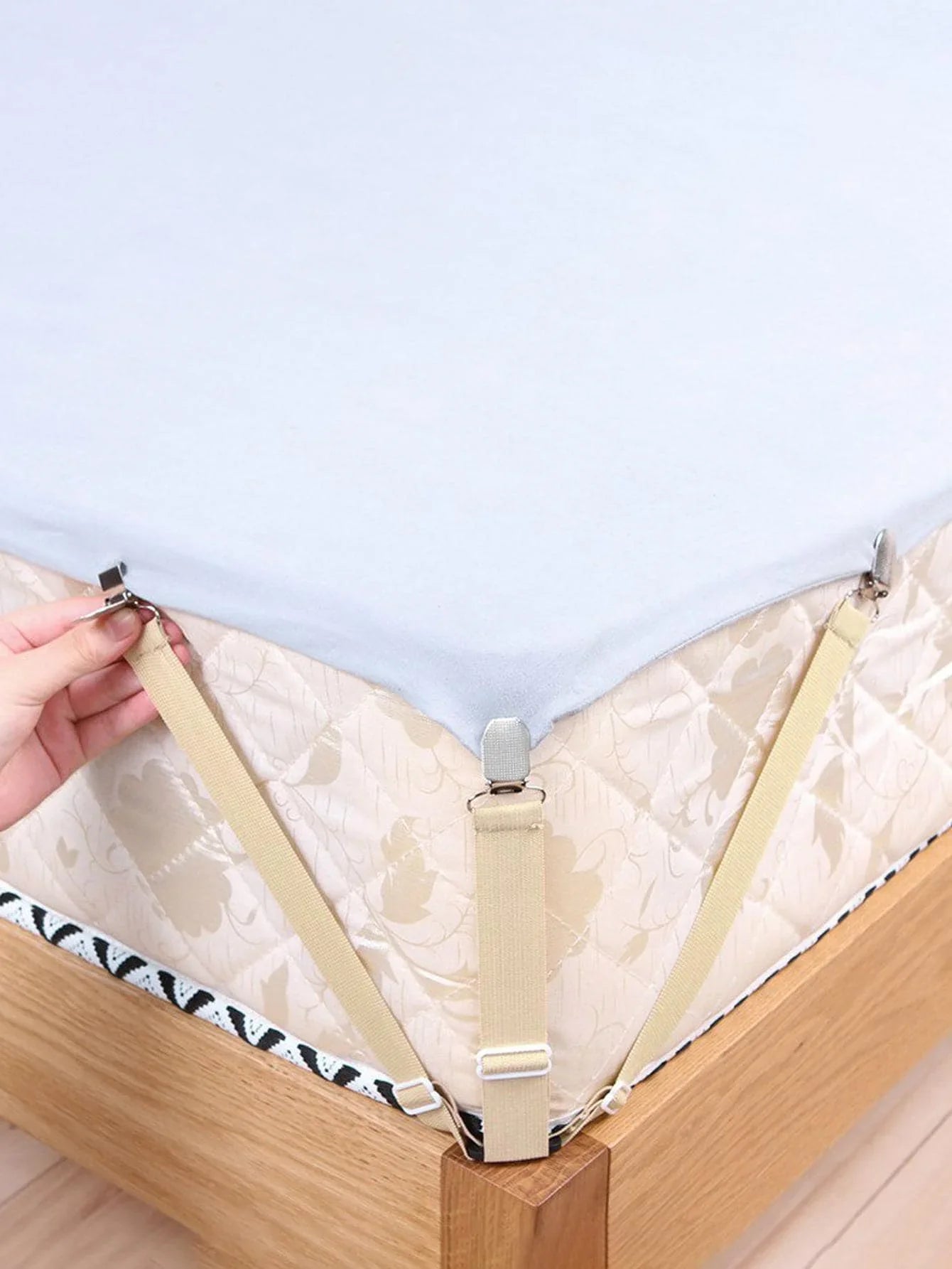 BedGrip | Spannbettlakenhalter Set | Längenverstellbar | Mit Metallschließe
