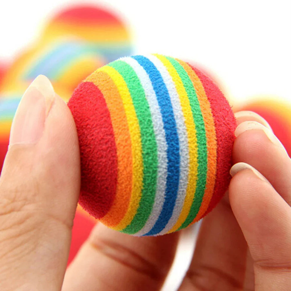JoyPaws Regenbogen-Spielbälle | Leicht & Sicher | Fördert Bewegung & Sinne | Für Katzen & Kleine Hunde | 6er Set
