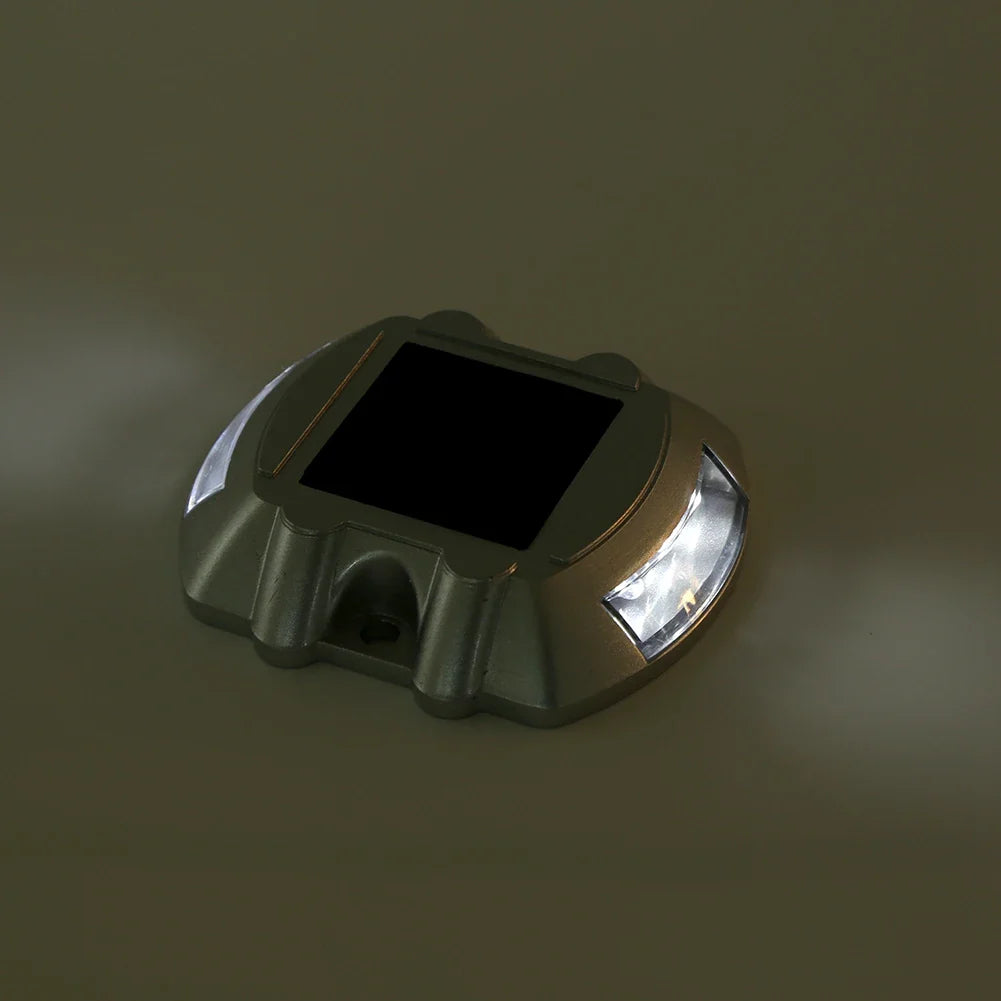 LumenPath Solar-LED Wegleuchte | Helle Beleuchtung | Solarbetrieben & Robustes Aluminium