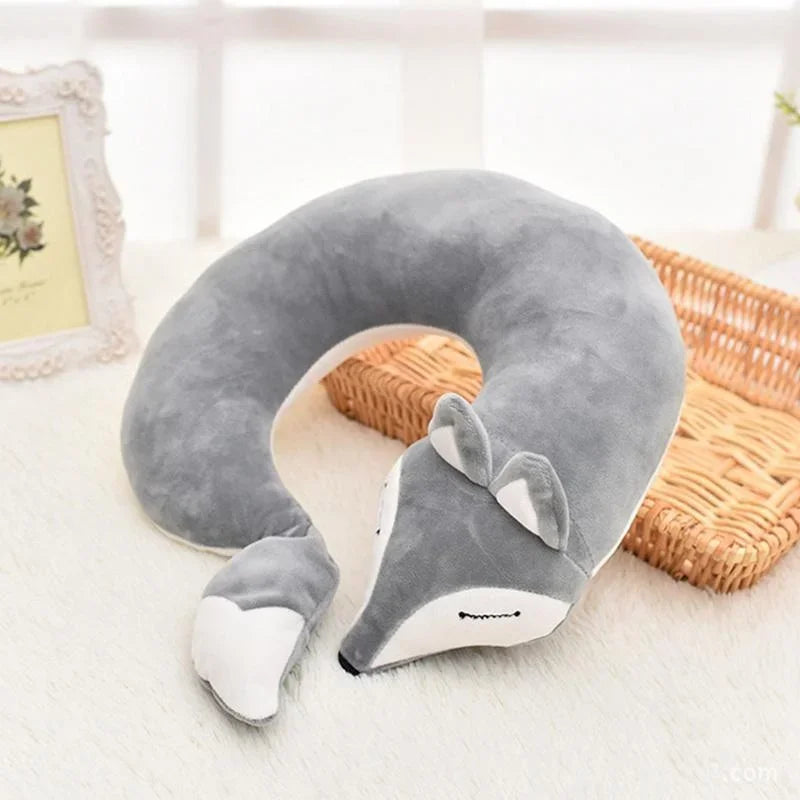 FoxyRest Nackenkissen | Kuscheliger Reisebegleiter | Niedliches Fuchs-Design