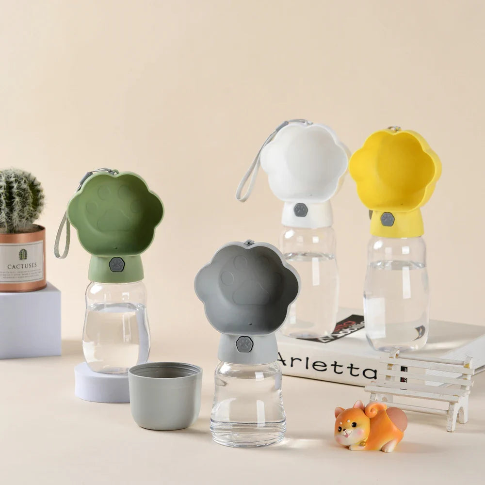 Pawava DuoGo | Wasser & Futterflasche | 2-in-1 Design | Für Unterwegs | Auslaufsicher & Kompakt