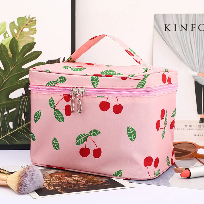 WildAura | Kosmetiktasche | Stylisch & Funktional | Wasserfest & Robust