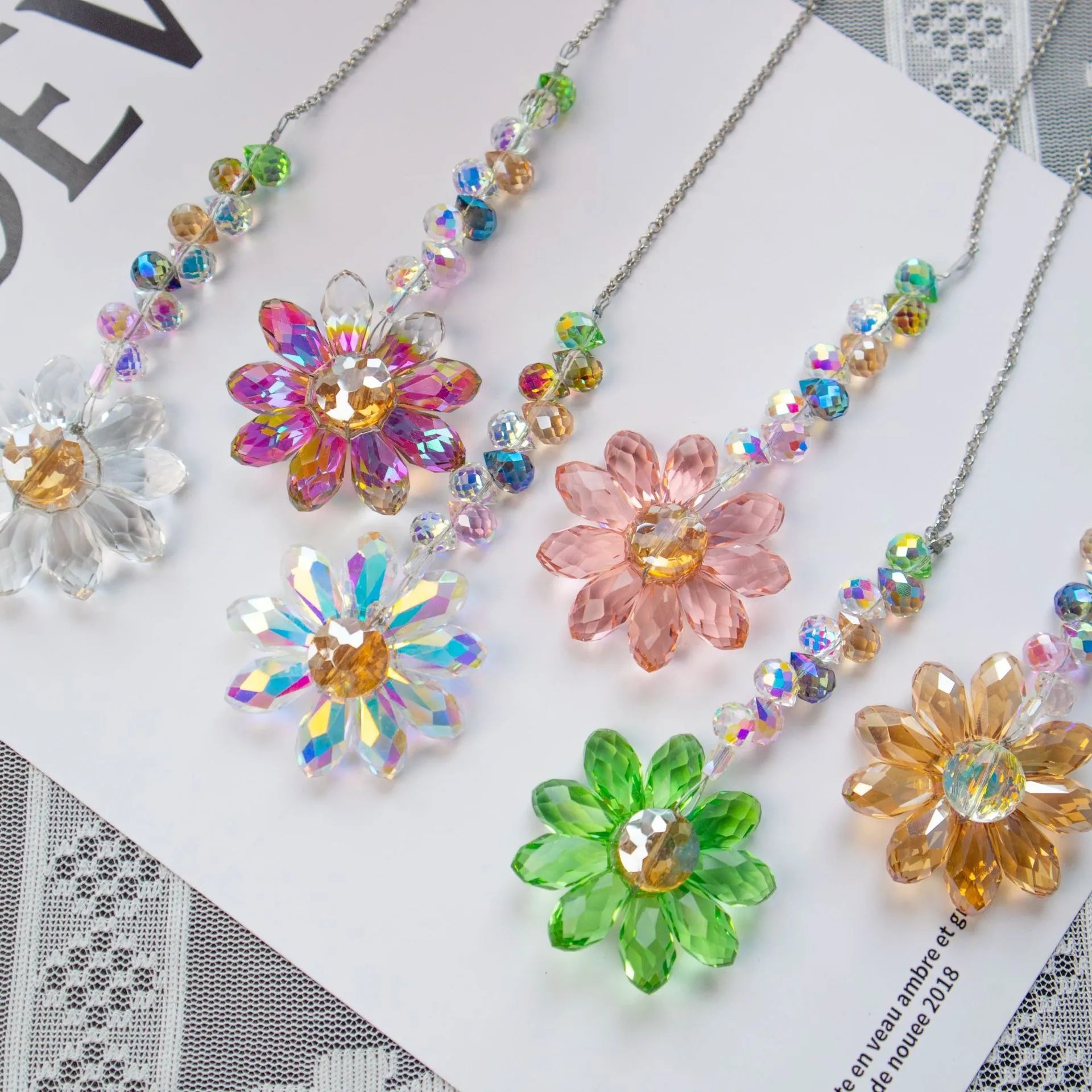 CrystalGlow | Kristall-Suncatcher | Regenbogenfänger | K9 Glas