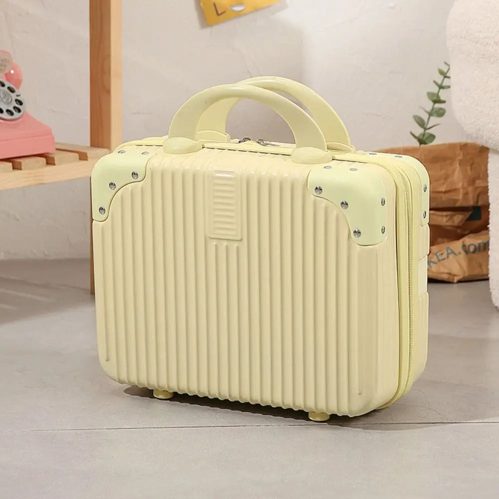 TravelMate Mini-Koffer | Kompakt & Robustes Design | Perfekt für Reisen & Kosmetik