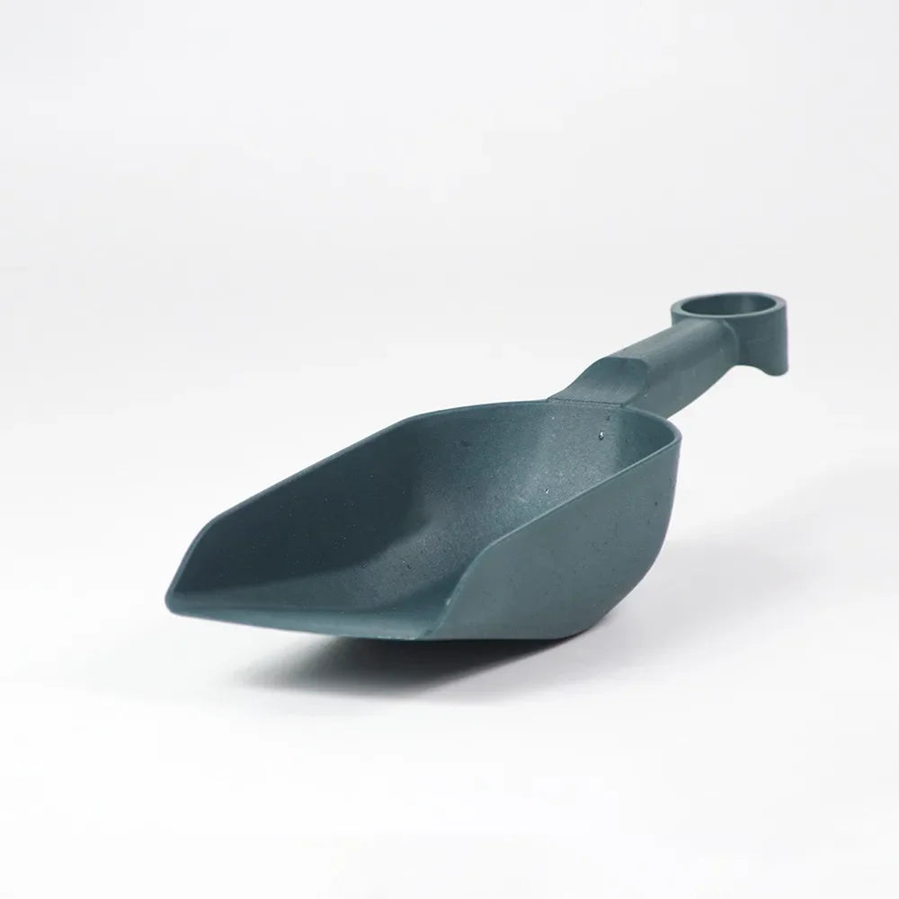 GardenPro ErgoScoop | Ergonomische Gartenschaufel | Leicht & Verstärkt | Für Erde, Sand & Dünger