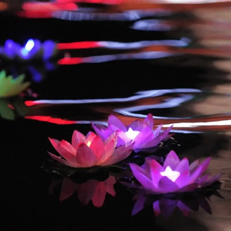Glowlina | Schwimmende Lotus-LED | Romantisches Teichlicht | Für Garten, Pool & Zeremonien