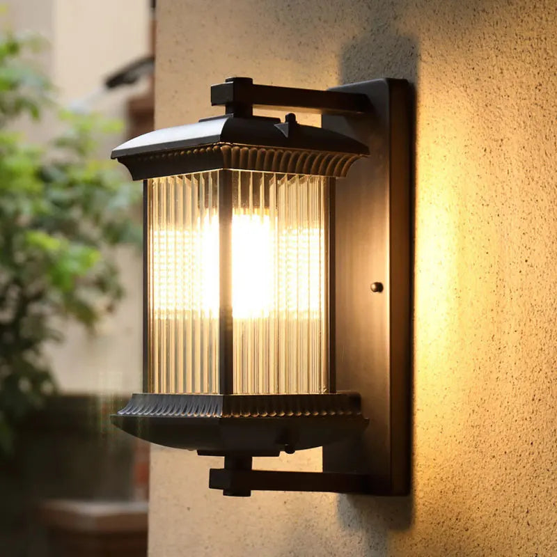 LumiVerra Außenwandleuchte | Aluminium & Glas | E27 Fassung | Wetterfest | Braun