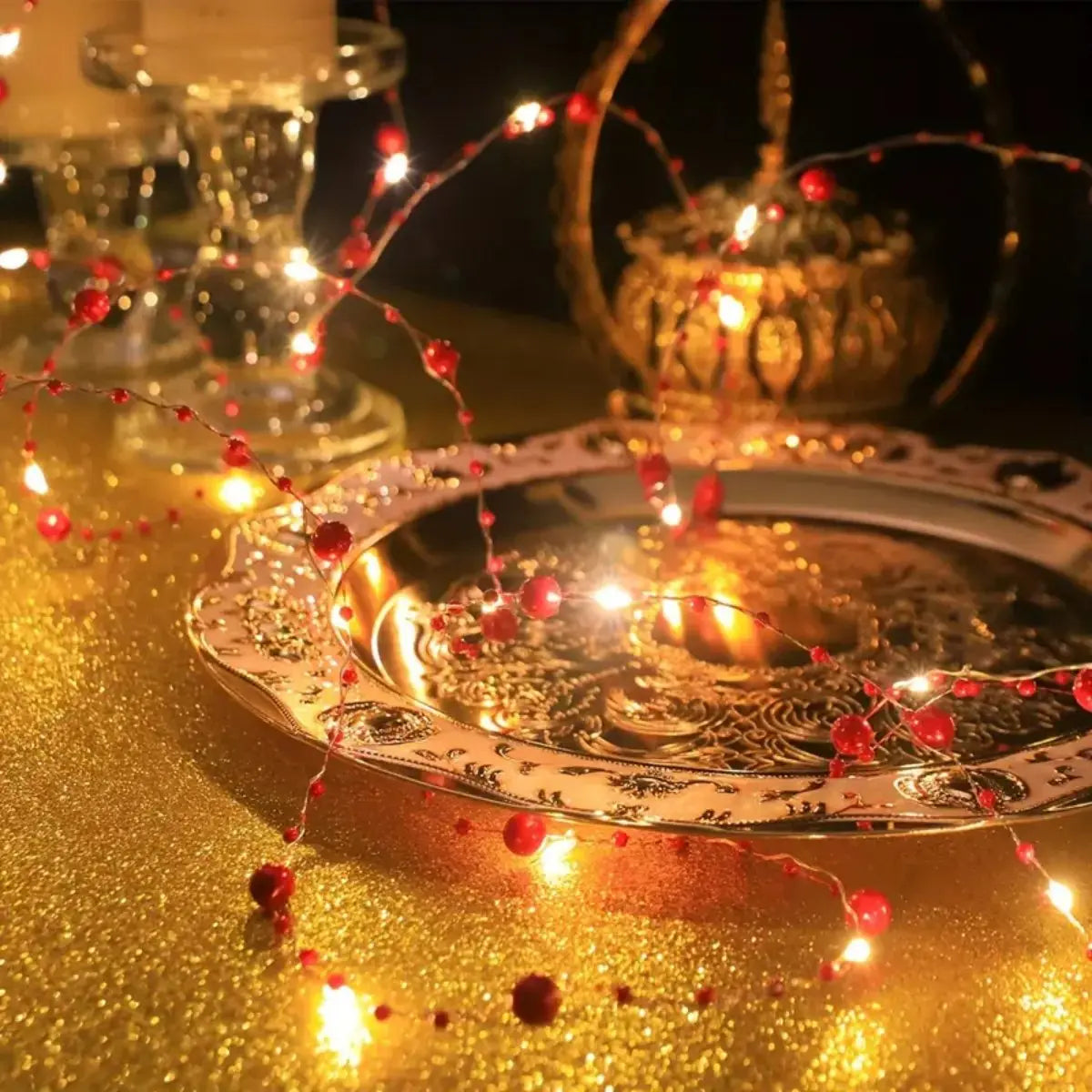 LumiPerla Perlen-Lichterkette | 2 m / 5 m Länge | 20 / 50 LEDs | Warmweißes Licht | Batteriebetrieben & Flexibel