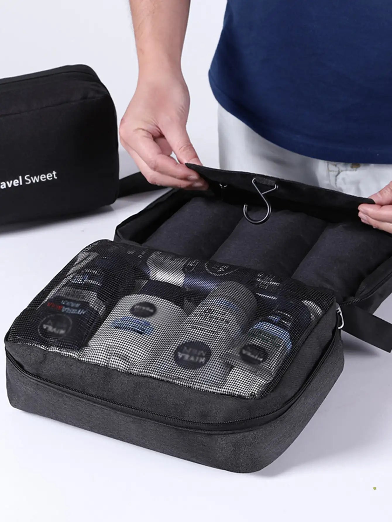 TravelPro Cube | Kompakte Reisetasche | Wasserdichtes Fach & 3D-Aufteilung | Faltbar & Platzsparend
