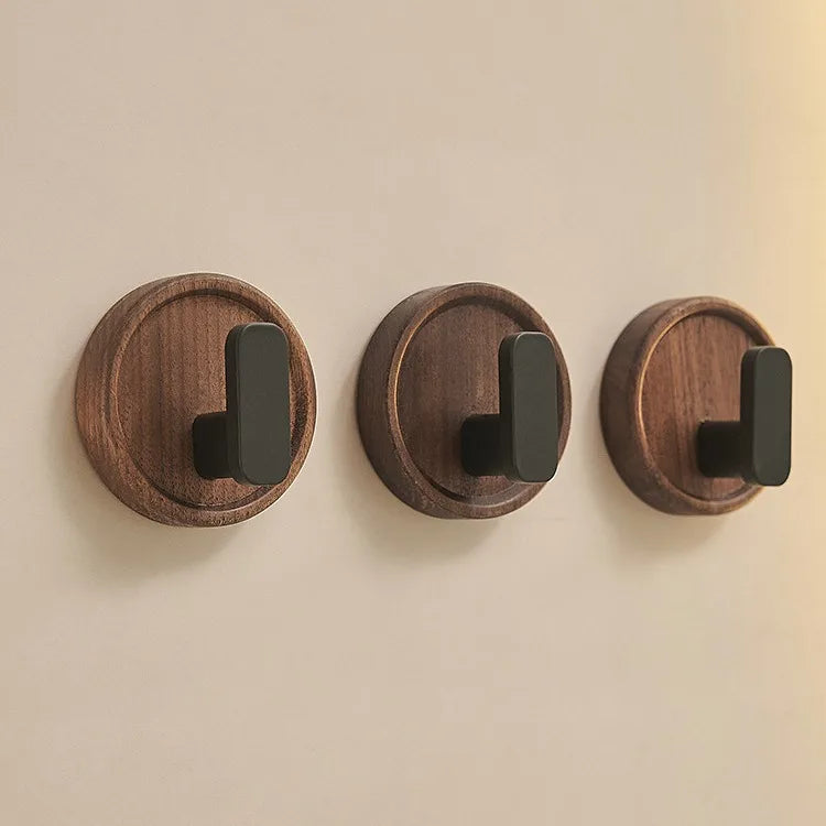 WoodCraft WallHook | Walnussholz | Selbstklebend | Dekorativ & Vielseitig