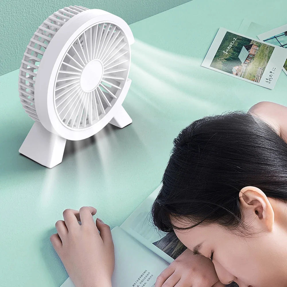BreezeMax | Mini USB Tischventilator | Leise & Kompakt | Ideal für Büro & Camping