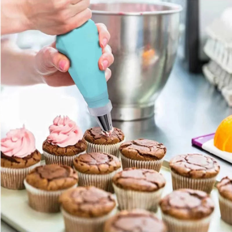 Dekoviva Spritztüllen Set | Für Torten & Cupcakes | Edelstahl & Silikon | Wiederverwendbar