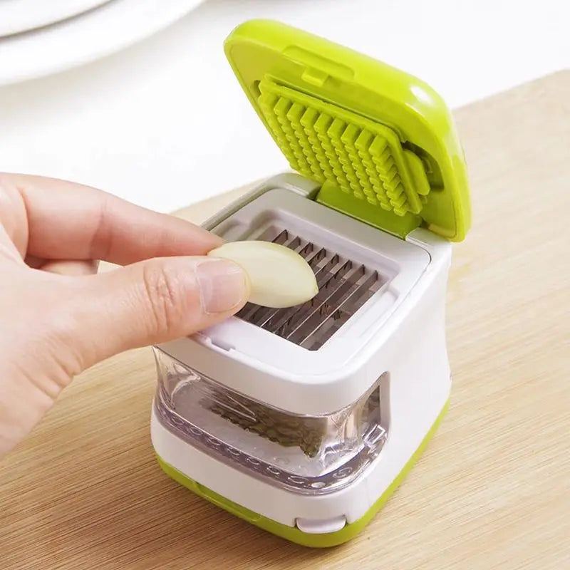 Pressilo Knoblauchpresse | Ergonomisch & Edelstahl | Multitool für Knoblauch & Ingwer