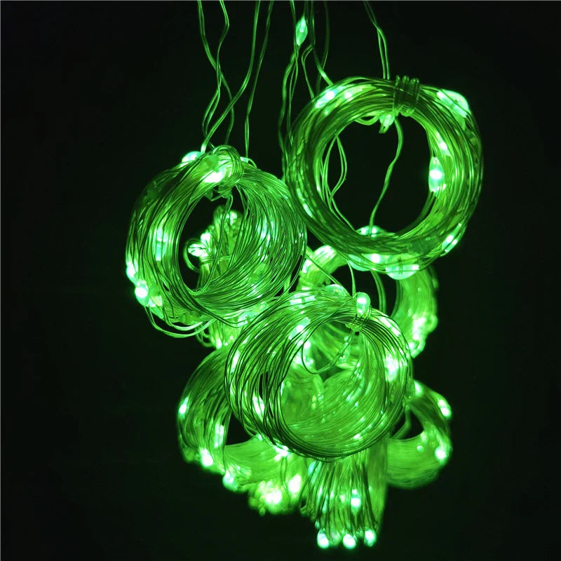 LumiDrape LED-Vorhanglichter | USB-Betrieben & Fernbedienung | 8 Beleuchtungsmodi | 100 bis 600 LEDs | Warmweiß, Weiß, Mehrfarbig | Ideal für Weihnachts- & Partydekoration