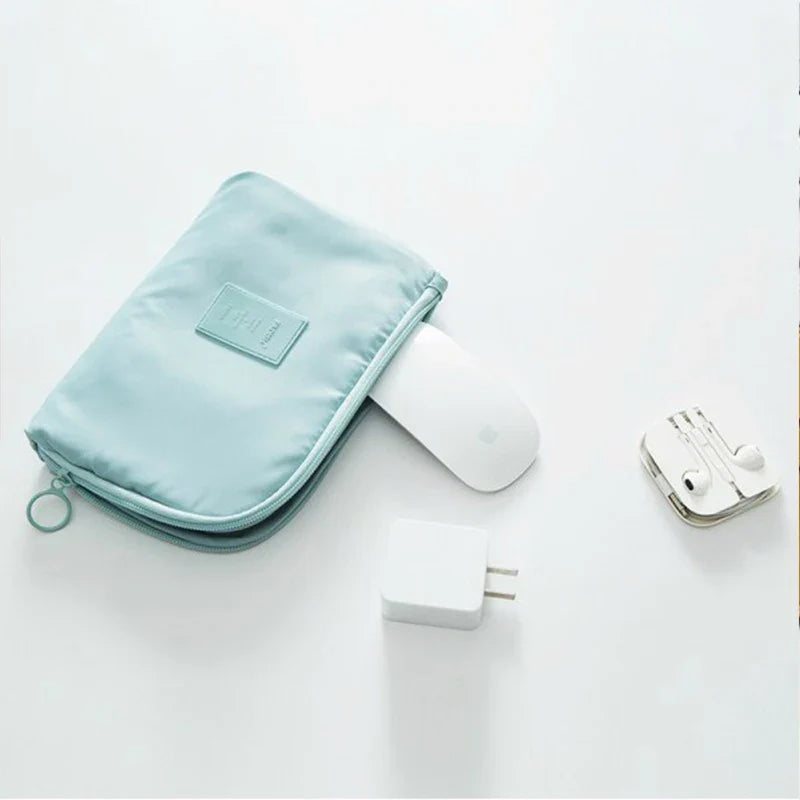 TechGuard Kabel-Organizer | Wasserdicht & Kompakt | Perfekt für Reisen
