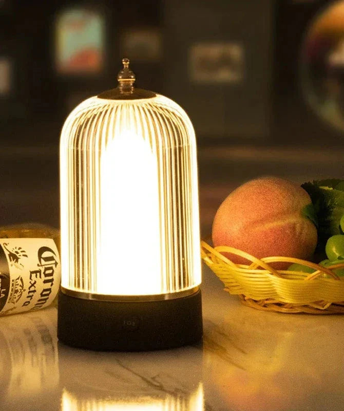 LumaCage Tischlampe | Kabellos & Warmweiß | Retro-Vogelkäfig Design | 1800 mAh Akku