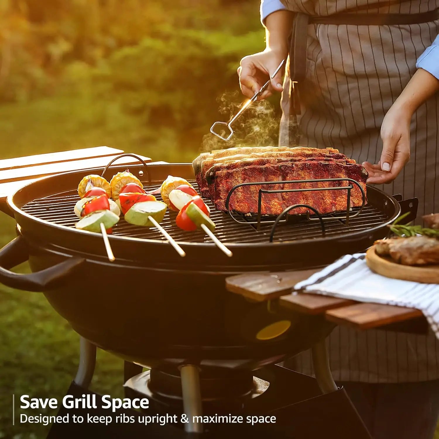 BBQPro Rippchenhalter | Antihaftbeschichtet | Platzsparend | Für Gasgrill & Smoker