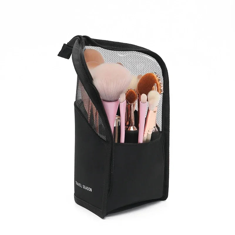 BeautyStand ClearBag | Aufstellbare Kosmetiktasche | Transparent & Robuster Reißverschluss | Wasserabweisendes Nylon