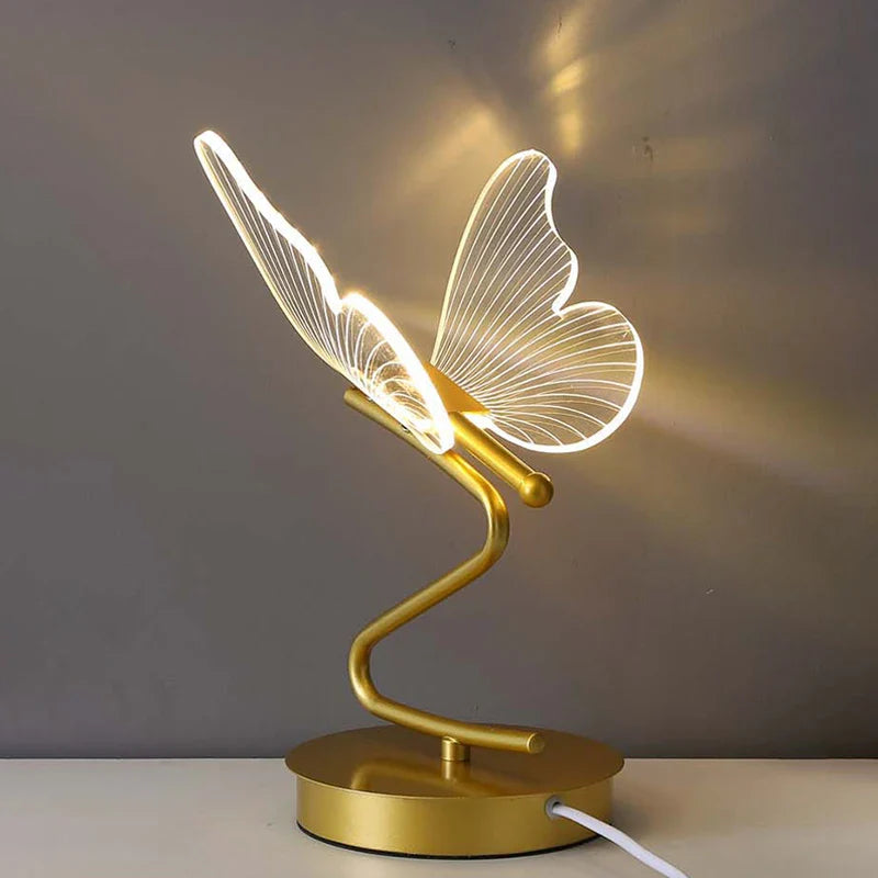Auralume Tischleuchte | 3 Lichtfarben | Elegantes Schmetterlingsdesign | Gold & Acryl