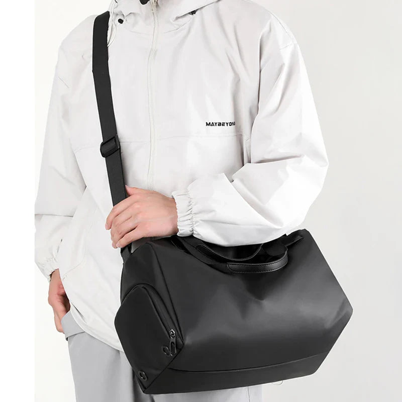 TravelEase Reisetasche | Wasserabweisend | Nassfach | Großes Hauptfach