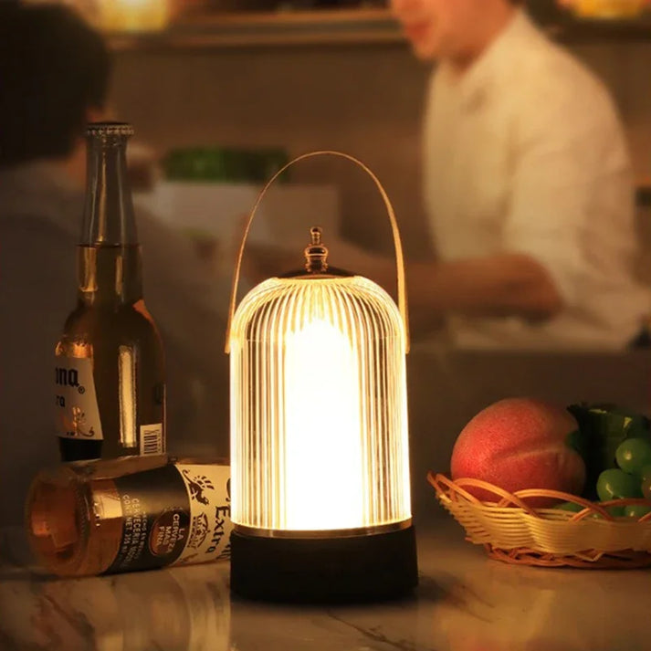 LumaCage Tischlampe | Kabellos & Warmweiß | Retro-Vogelkäfig Design | 1800 mAh Akku