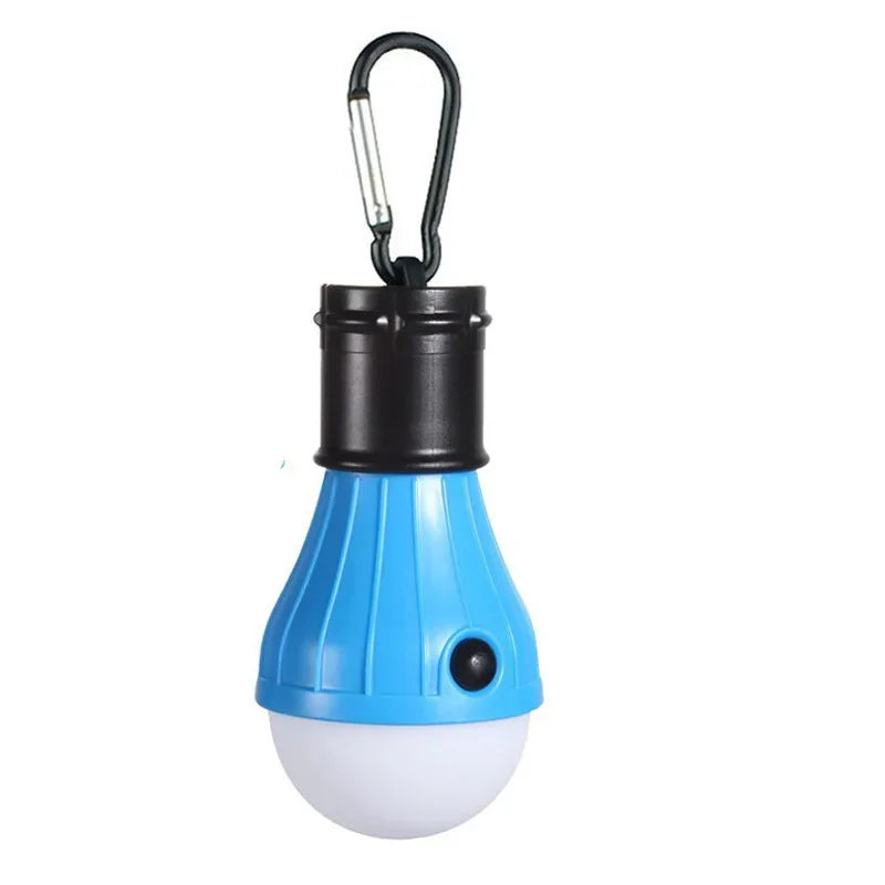 LumaTrail Outdoor Lampe | 3 Leuchtmodi | Kompakt & Stabil | Karabinerbefestigung
