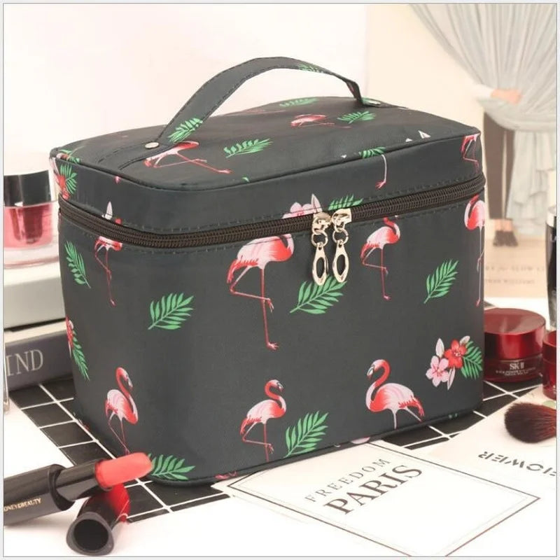 WildAura | Kosmetiktasche | Stylisch & Funktional | Wasserfest & Robust