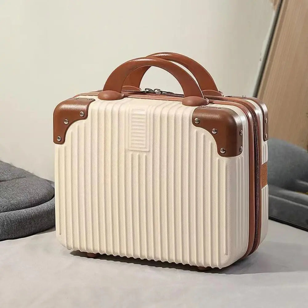 TravelMate Mini-Koffer | Kompakt & Robustes Design | Perfekt für Reisen & Kosmetik