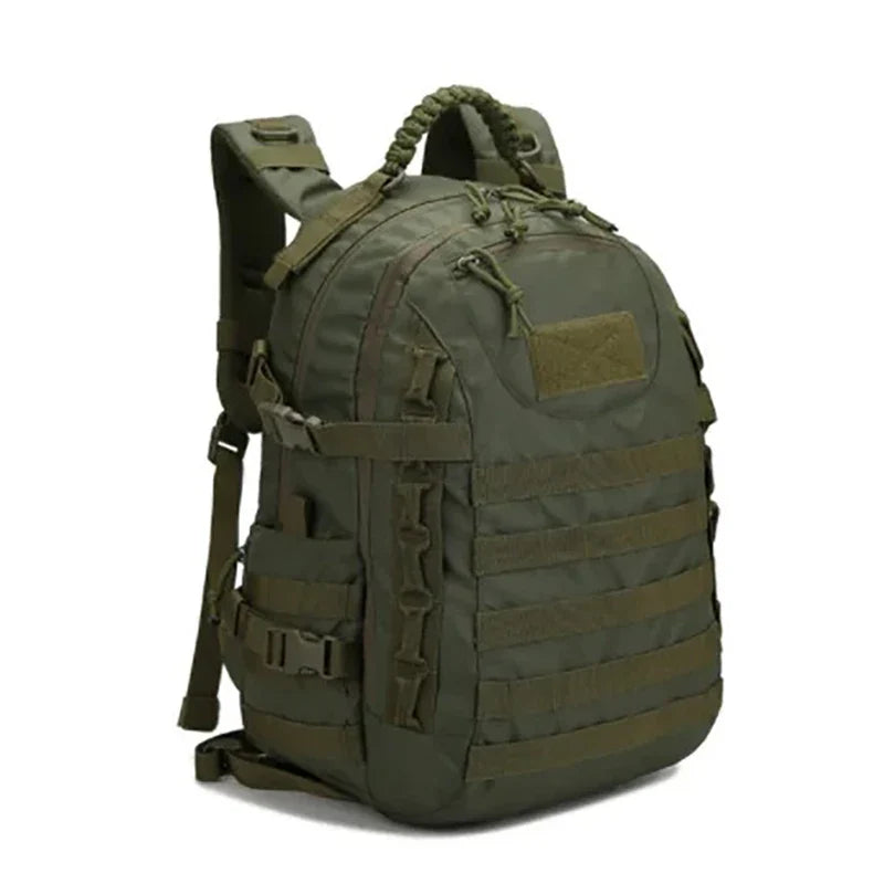 TrekForce | 35L Tactical Hiking-Rucksack | Wasserdicht & MOLLE-kompatibel | Für Outdoor, Jagd & Sport