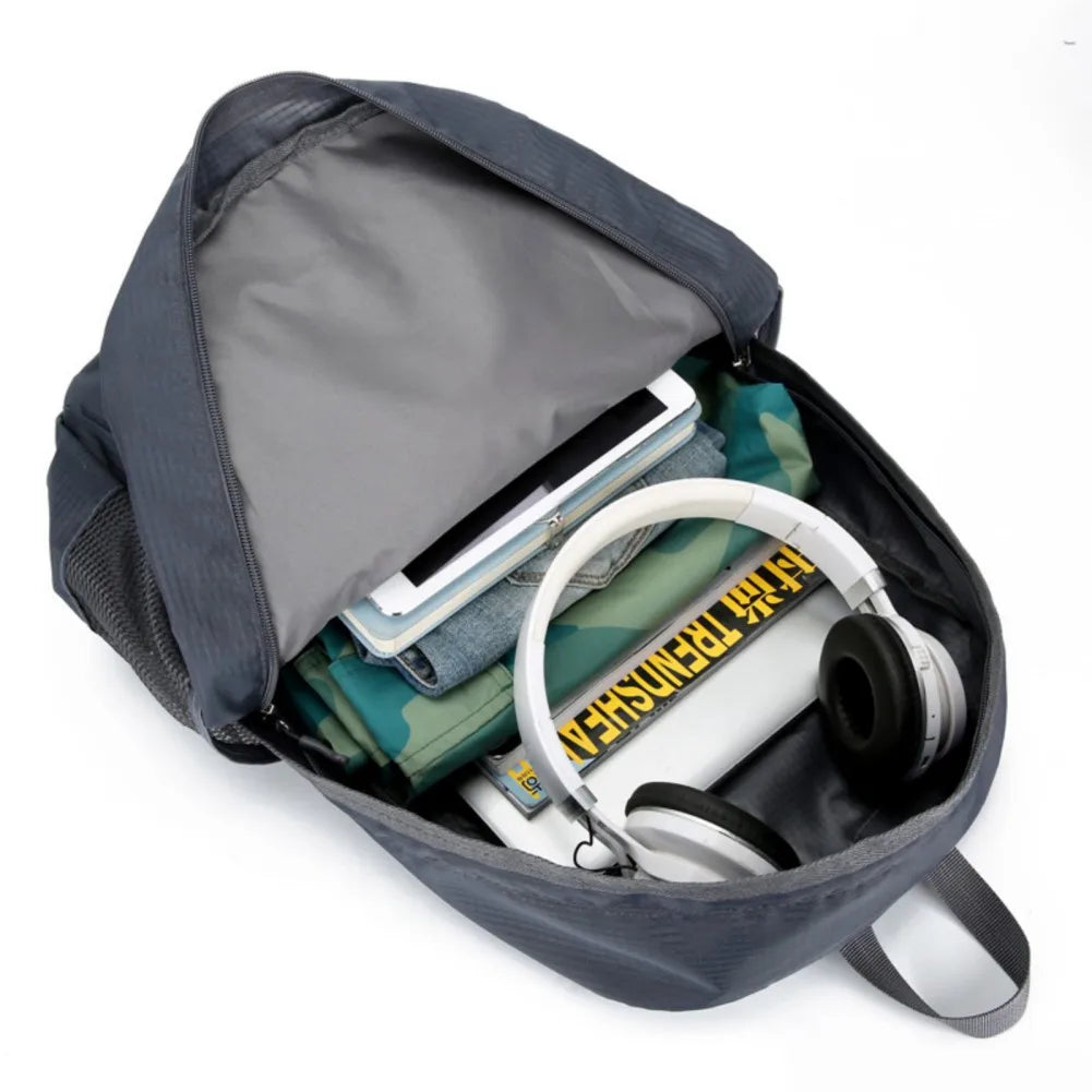 Trekparo | Outdoor-Rucksack | Ultraleicht & Wasserabweisend | Mit Versteckter Diebstahlschutz-Tasche