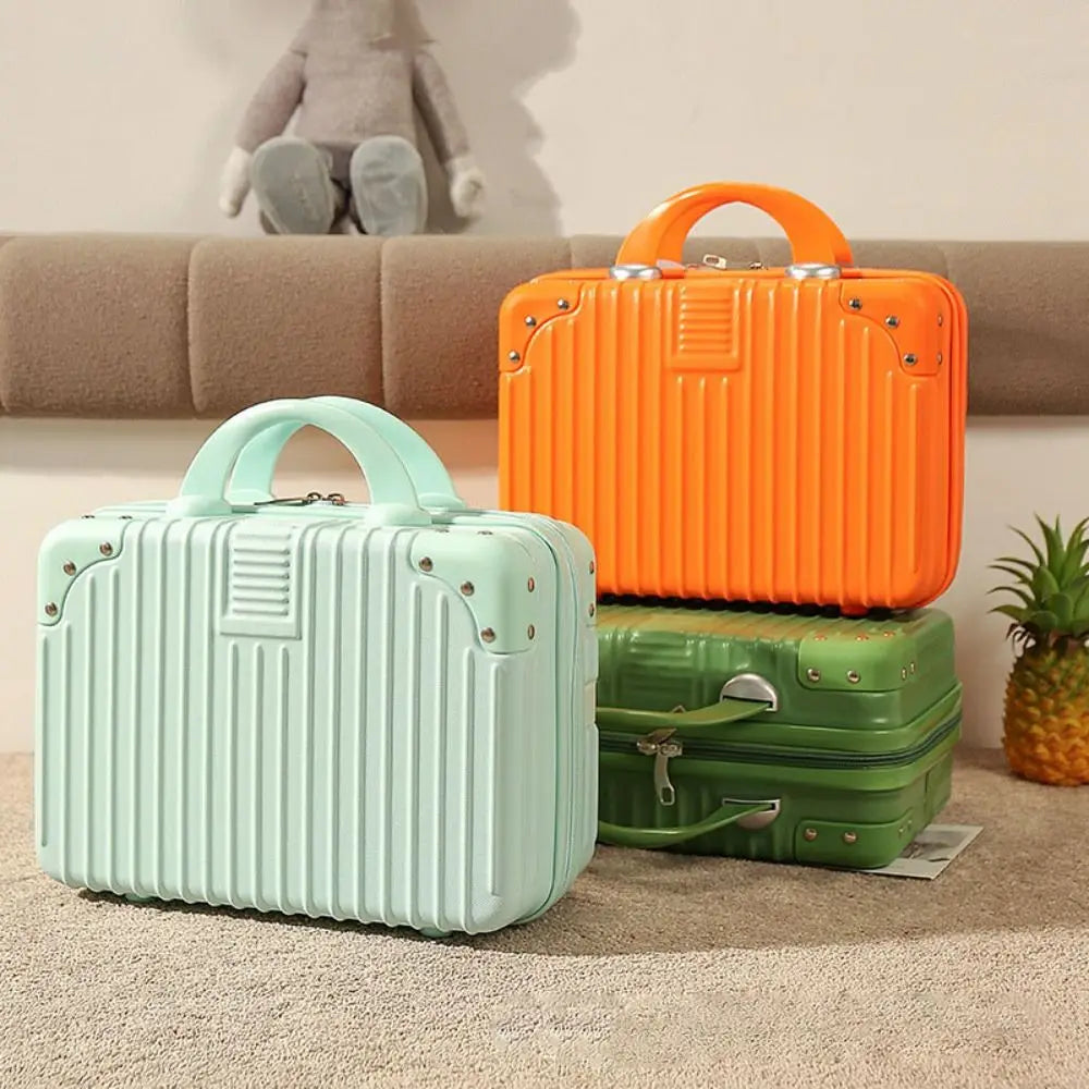 TravelMate Mini-Koffer | Kompakt & Robustes Design | Perfekt für Reisen & Kosmetik