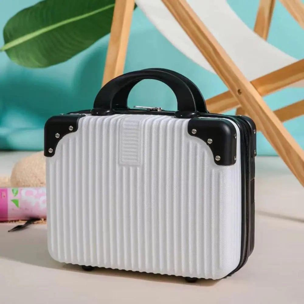 TravelMate Mini-Koffer | Kompakt & Robustes Design | Perfekt für Reisen & Kosmetik