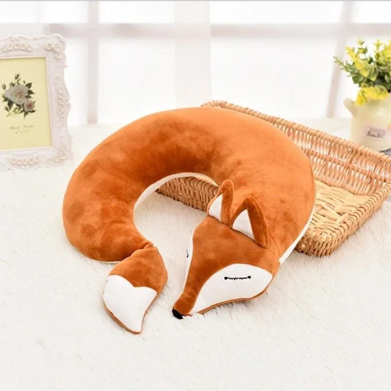 FoxyRest Nackenkissen | Kuscheliger Reisebegleiter | Niedliches Fuchs-Design