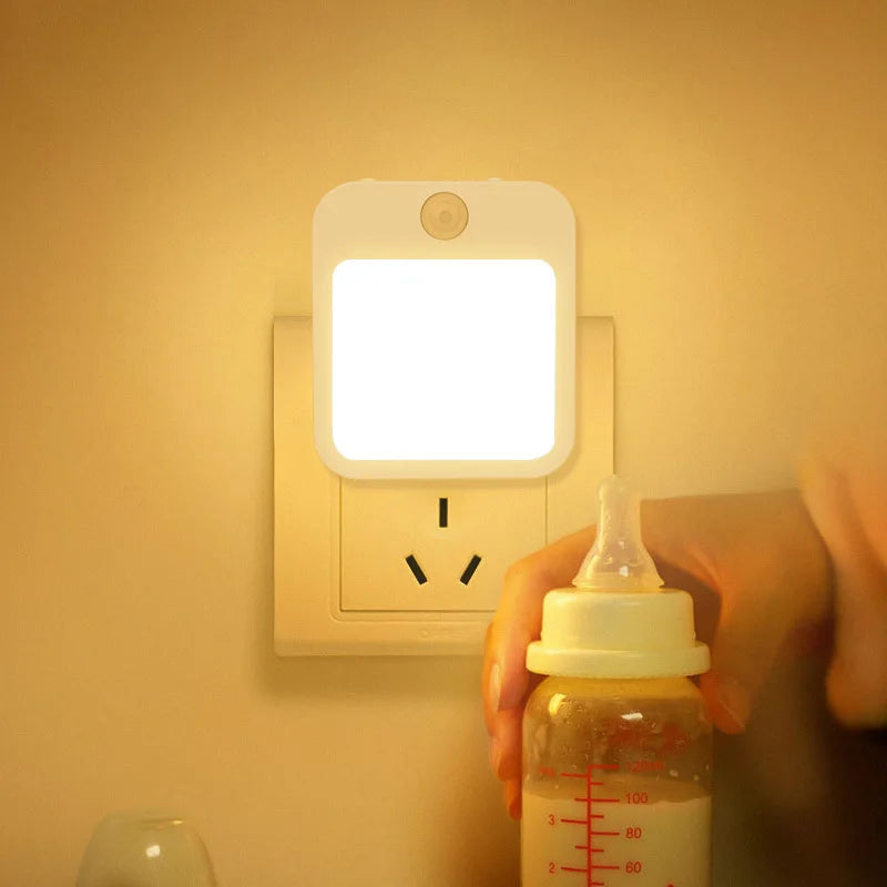 Nuvira Mini Nachtlicht | Bewegungsmelder & LED | Warm-/Kaltweiß | Kompakt & Energiesparend
