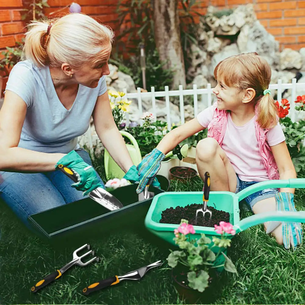 Plantiva Gartenwerkzeug Set | Edelstahl & Ergonomisch | Mit Handschuhen & Skala