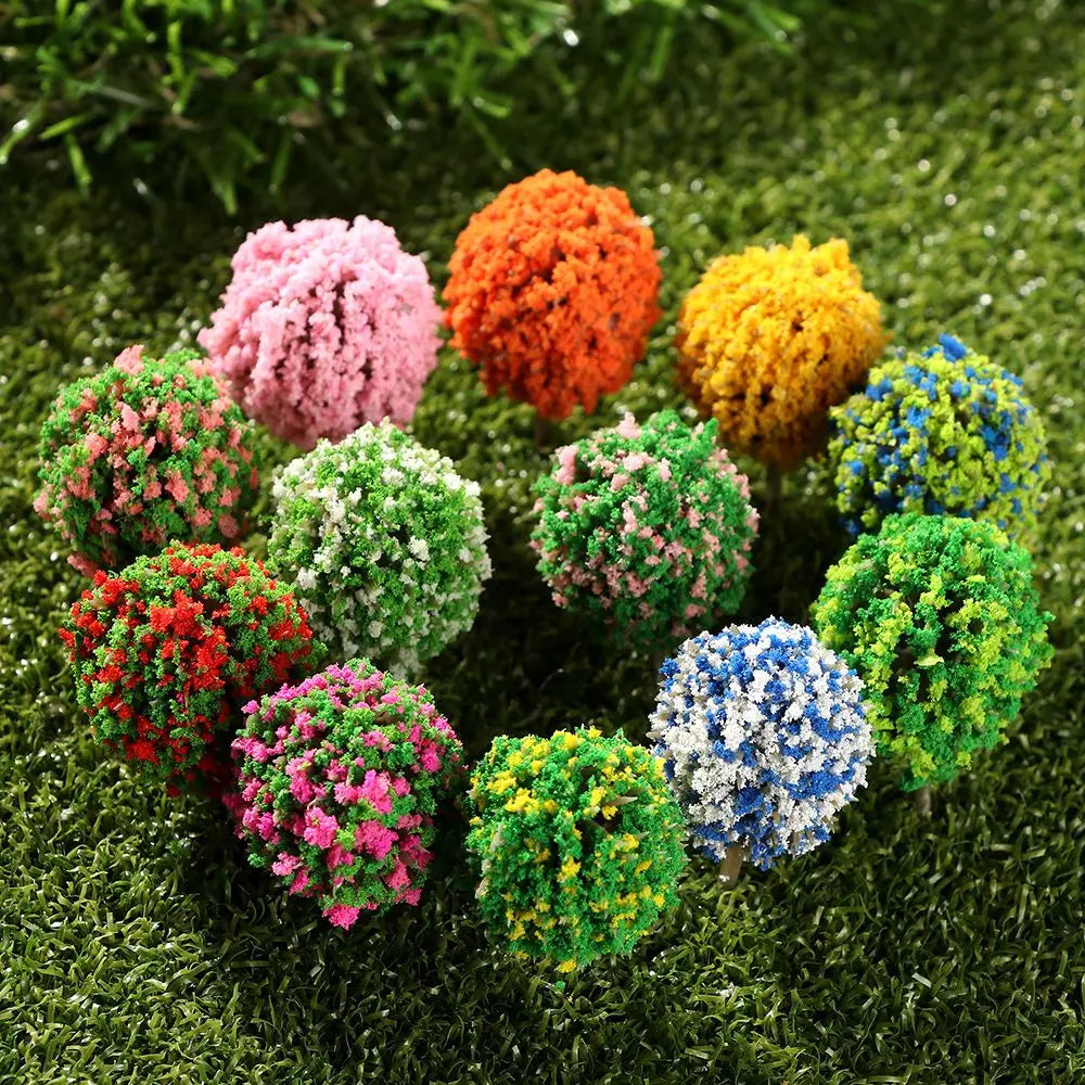 Floranimo Mini Bäume | 10er Set | Bunt & Realistisch | Für Modelle & Dioramen | Flexible Deko-Idee