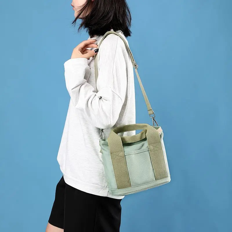 Canvasa Mini Umhängetasche | Kompakt & Alltagstauglich | Stilvoller Look für unterwegs | Robustes Canvas-Material | Perfekt für City & Freizeit