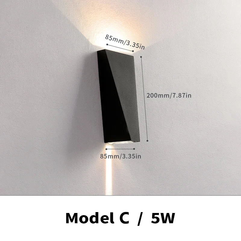 Nuvano | LED Wandleuchte | Warmweißes Außenlicht | Modernes Design Schwarz