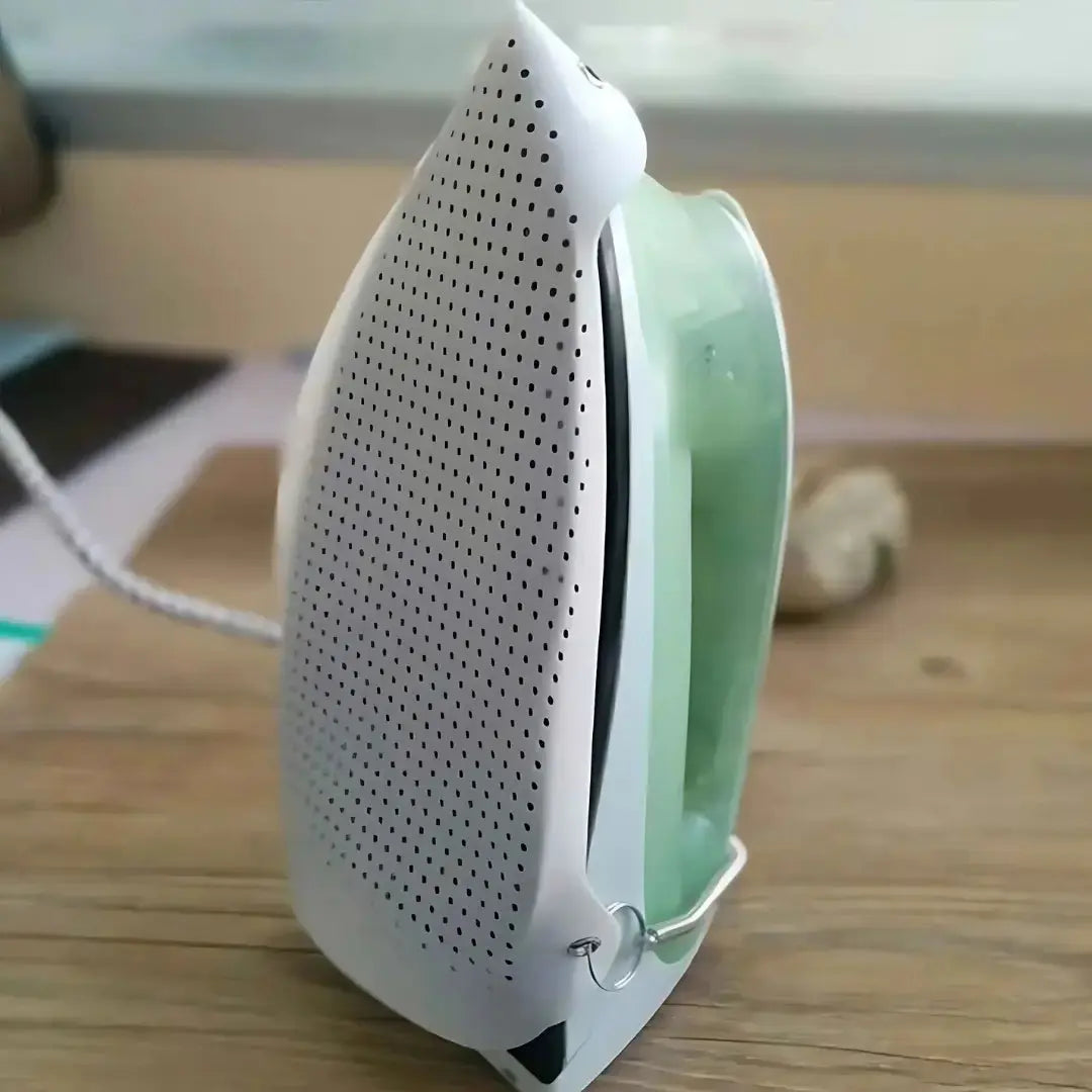 PressGuard – Schützt deine Kleidung beim Bügeln!