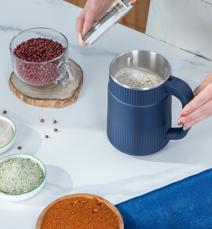 GrainMaster Getreidemühle | Robuste Klingen | Frisches Mehl | Kompakt und Benutzerfreundlich