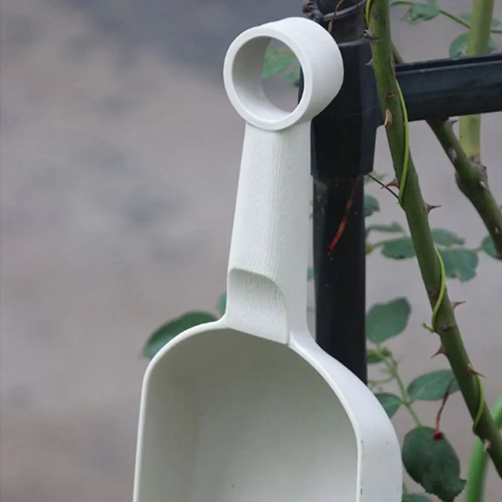GardenPro ErgoScoop | Ergonomische Gartenschaufel | Leicht & Verstärkt | Für Erde, Sand & Dünger